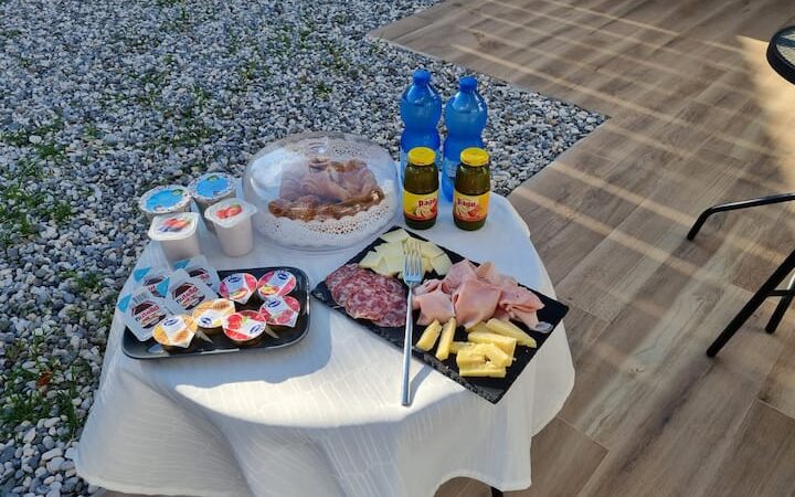 0c14c7d9-d956-4c36-939a-7dcbfa3e9fdc