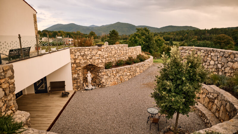 _Z8V3342_HIRES - Copia